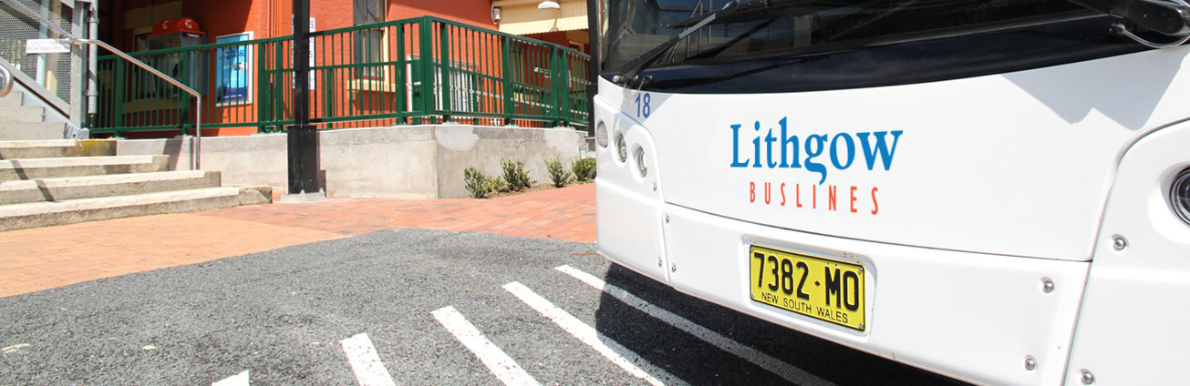 Lithgow Buslines bus